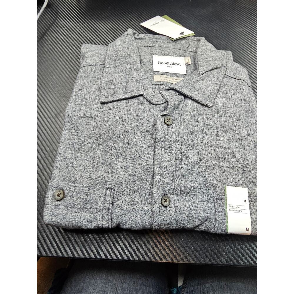 Goodfellow & Co. Men’s Mid-Weight Flannel Button Down LS Gray Size M Shirt NWT